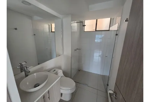 Vendo Apartamento Loma De San José Parte Baja