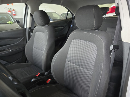 Chevrolet Onix HATCH Joy 1.0 8V Flex 5p Mec.