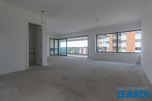 Imagem 5 de 15 de Apartamento - Campo Belo - Sp - 585520