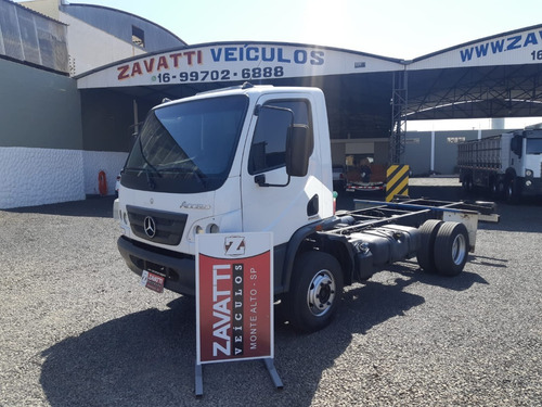 Imagem 1 de 14 de Mb Accelo 1016 Ano 2014 Modelo 2014 Chassis