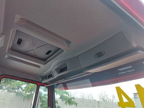 Mercedes Benz Mb Atron 1319 Ano 2014 Carroceria De Madeira
