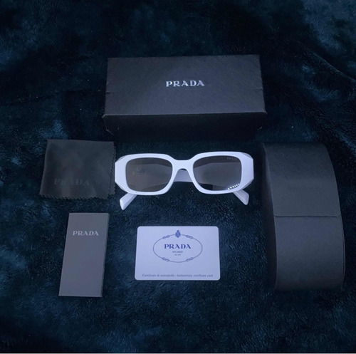 Lentes Prada Con Todas Sus Etiquetas