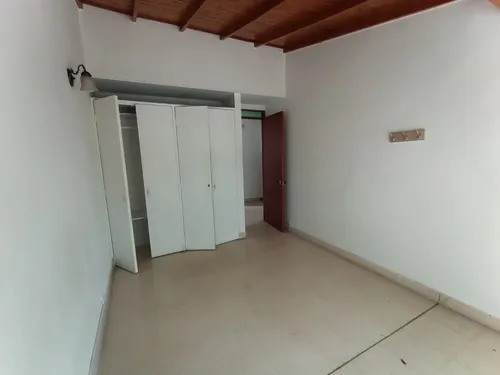 Se Vende Casa Unifamiliar En Loma De Los Bernal