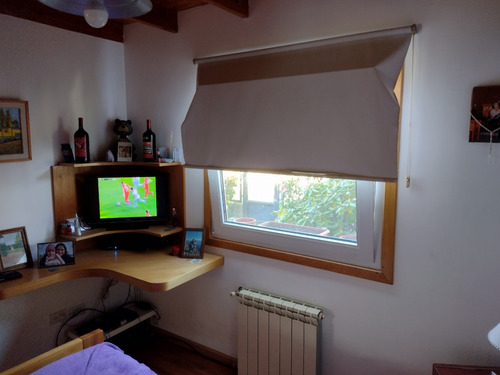 Venta Establecimiento Productivo De Bodega De Vino Artesanal + Vivienda, En Ph. Maquinarias Incluidas. A 15 Km De San Carlos De Bariloche