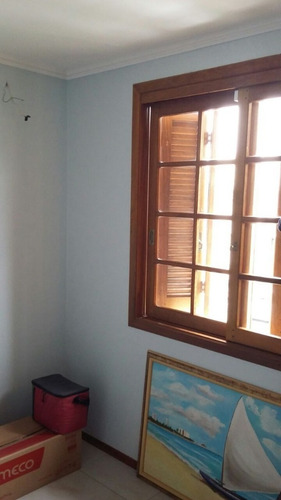 Casa Em Hípica Com 3 Dormitórios - Vz3398