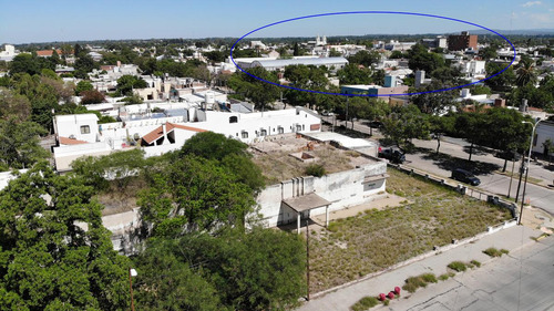 Excepcionales Últimos 2 Lotes En Venta En Villa Dolores, Av. San Martín Esquina Edison