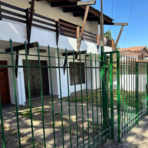 Se Vende Casa De Dos Plantas En Bajo Palermo 