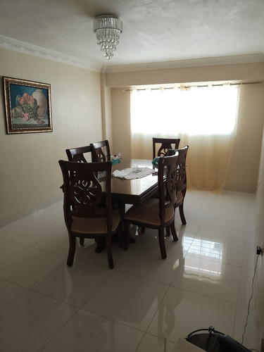 Amplio Apartamento 4to Piso En Res. Man Detrás De La Sirena