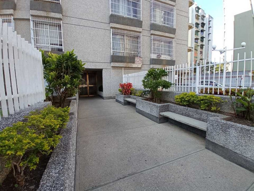 Imagen 28 de 30 de Se Vende Lindo Apartamento 137.5 M² 3h+serv/3b/2p La Ciudadela