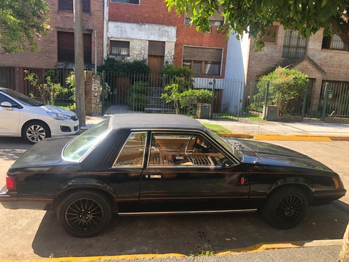 Ford Mustang V6 1979