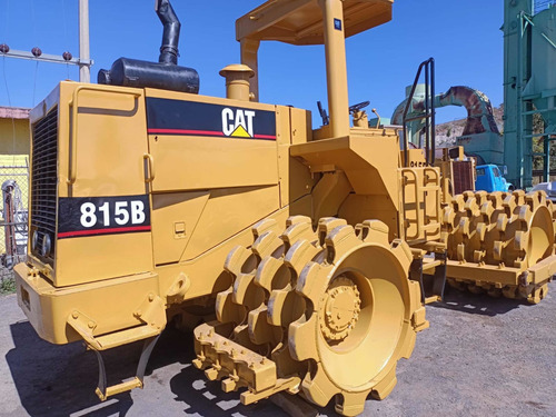 Imagen 8 de 10 de Compactador Caterpillar Pata De Cabra 815b
