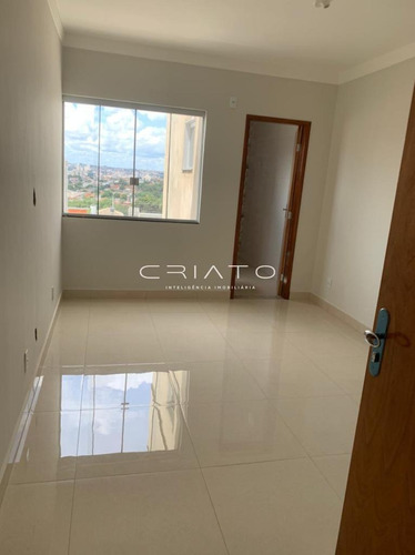 Imagem 4 de 14 de Casa Sobreposta - Jardim Alexandrina - 5 Quartos - 82,38m² - - 427