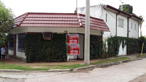 Exc Casa De 3 Dormit ,jdin Y Pil. Acepta Permuta Depto Caba
