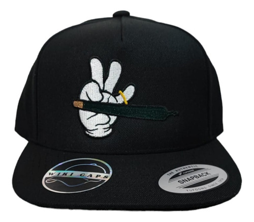 Gorra Manita Con Cigarro Yupoong Snapback Premium Wiki Caps