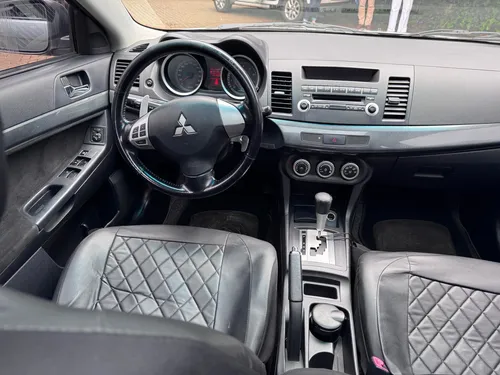 Mitsubishi Lancer 2.0 Avanzado