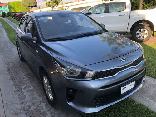 Imagen 4 de 13 de Kia Kia Rio Hb 2018 5p Hb Lx, Ta6, Ve, F. Niebla, Ra-15