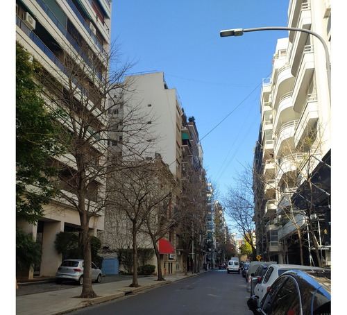 Alquiler Monoambiente Barrio Norte Zona Próxima Facultad De Medicina.