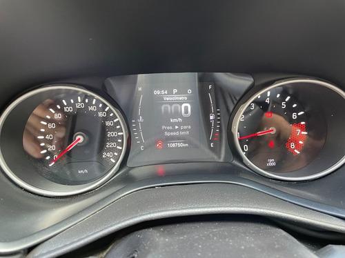 Imagem 14 de 18 de Fiat Toro 1.8 16v Evo Freedom