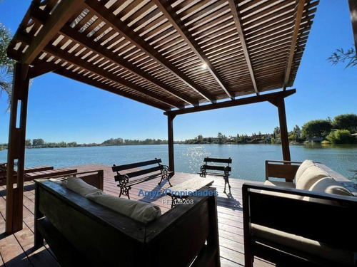 Imagen 9 de 9 de Impecable Casa 3 Dormitorios Sobre El Lago Cw178208