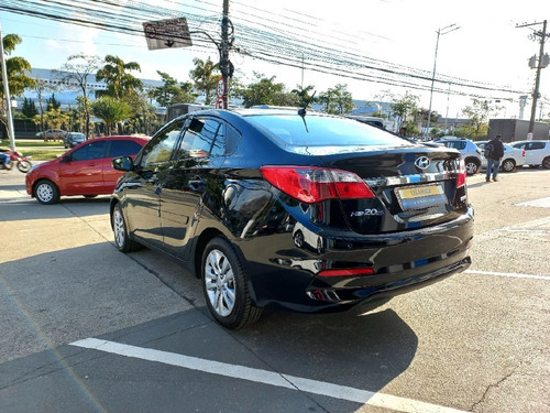 Imagem 4 de 11 de Hyundai Hb20s 1.6 Comfort Plus 16v Flex 4p Automatico