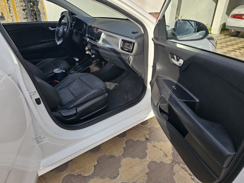 Kia Rio 1.6 Ex Hchback At