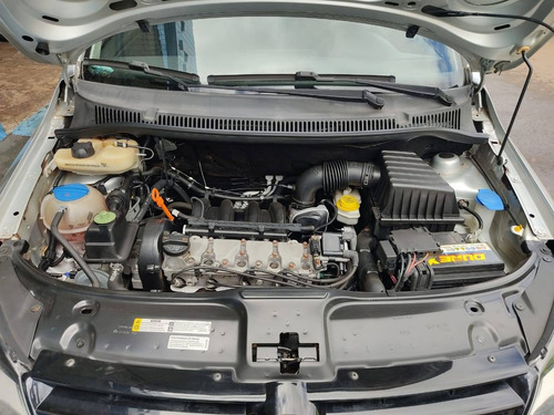 Volkswagen Fox 1.6 Mi 8v Flex 4p Manual