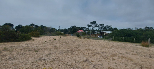 Terreno Muy Alto A La Venta En Punta Del Diablo