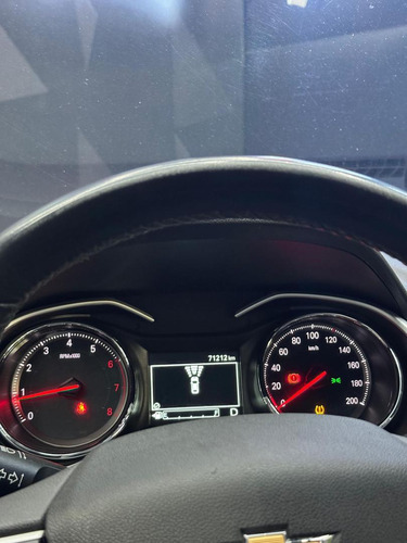Chevrolet Onix Plus 10tat Pr2