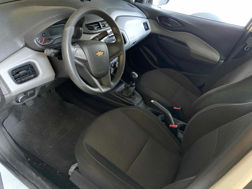 Imagem 10 de 15 de Chevrolet Prisma 2019 1.0 Joy 4p - 2º Dono Baixa Km