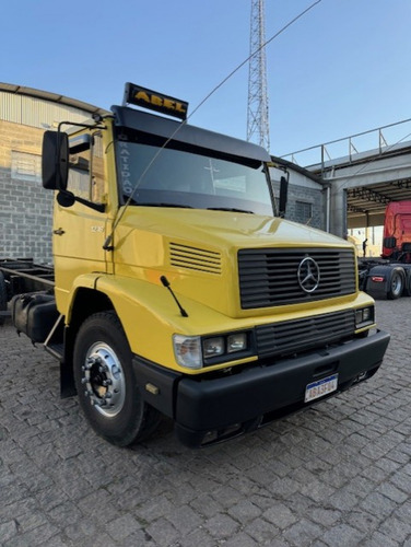 Mercedes-benz L 1218 3-eixos 2p