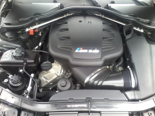 Bmw M3 Cabriolet E93,v8,420 Hp