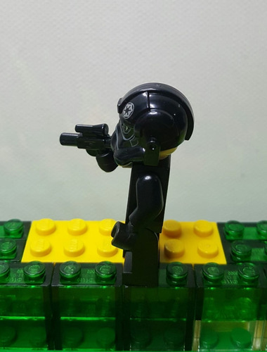 Lego Original -piloto Tie Fighter-minifigura Set 75106 (Usado)