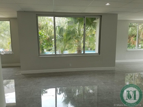 Imagem 7 de 20 de Apartamento - Ap00243 - 34723782
