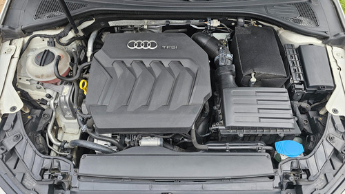 Audi A3 2.0 Sedán L Dynamic At Dsg