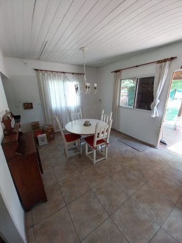 Casa Quinta En Zona De Regimiento, Urquiza Al Oeste, Gualeguaychú.