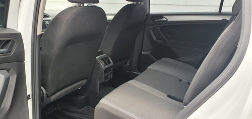 Imagen 9 de 11 de Volkswagen Tiguan 1.4 Trendline Plus Dsg Blanco 2019