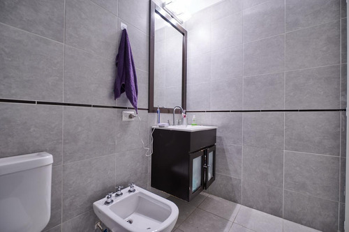 Venta 2 Ambientes Con Balcón Piso Alto - Villa Urquiza