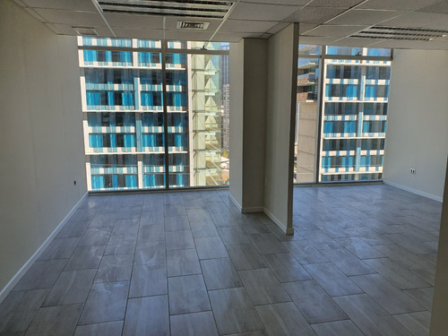 Edificio Quantum Metro Manquehue