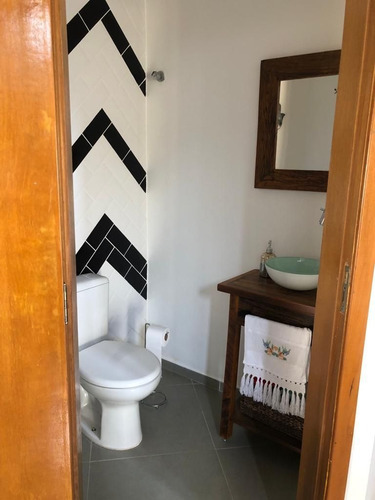 Imagem 13 de 17 de Linda Chácara Com Projeto De Campos Do Jordão !