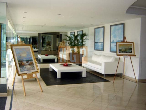 Apartamento Con Excelentes Servicios-ref:1581
