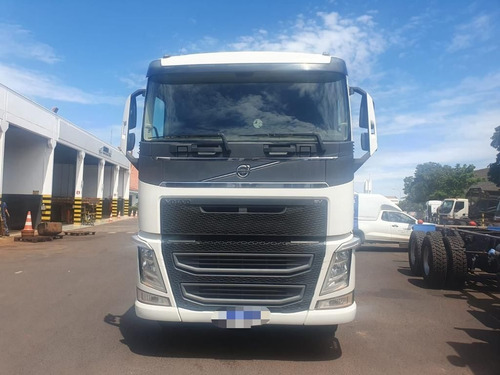 Volvo Fh 540 6x4 Traçado Ano 2022 Baixo Km Revisado.