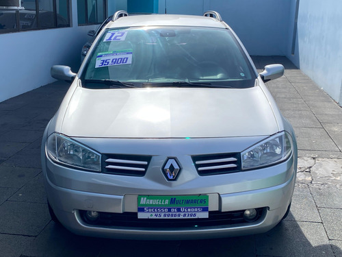 Renault Megane 1.6 Dynamique Hi-flex 4p