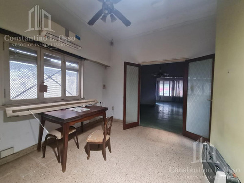 Imagen 11 de 30 de Amplia Casa En Venta En Banfield Este C/ Cochera