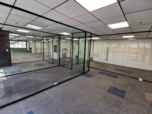 Oficina En Renta En Interlomas Magnocentro (m2o2915)