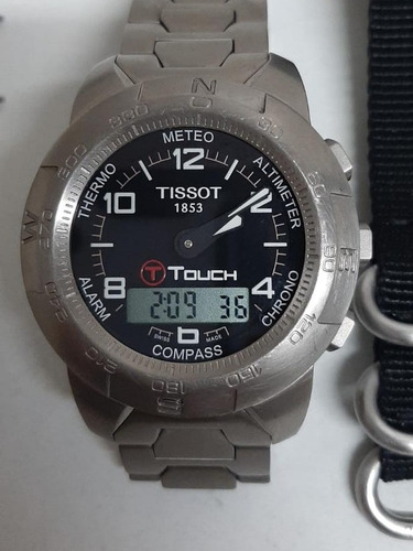 Relógio Tissot Touch Em Titânio + 1 Pulseira Tática E Estojo