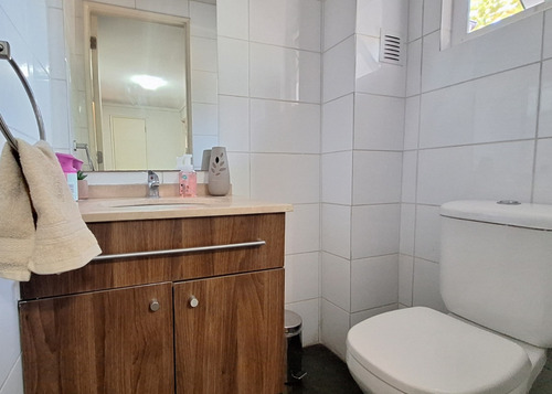 Casa Aislada 3 Pisos En Condominio. 3d+3b Cod. 41095