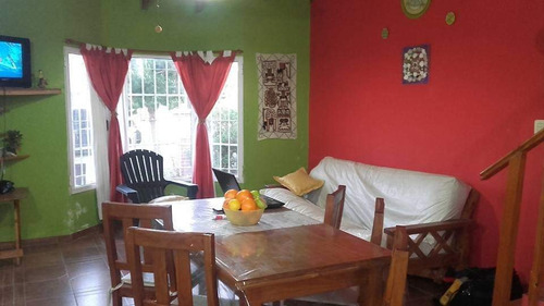 Imagen 3 de 7 de Vendo Casa Duplex Al Frente En Lote Propio