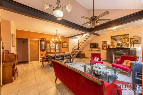 Bajamos El Precio - Chalet-lote 303 M2-living-coc-3 Dorm En
