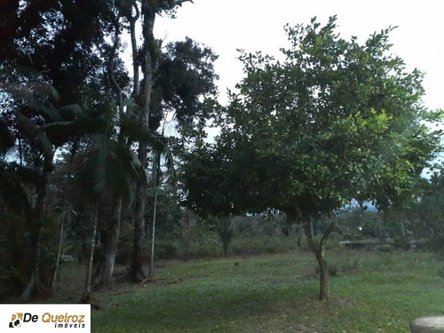 Imagem 2 de 6 de Chácara Em Itanhaém , Bairro Jardim Coronel , Isolada, Lado Morro, Murado , Sala, Cozinha ,banheiro, Quintal, Água De Poço . - 4070 - 67694820