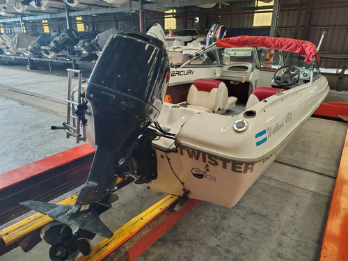 Lancha Openweekend 490 - Mercury 90hp